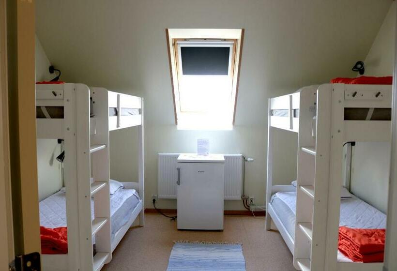 חדר סטנדרט לארבעה, Kärraton Vandrarhem   Hostel