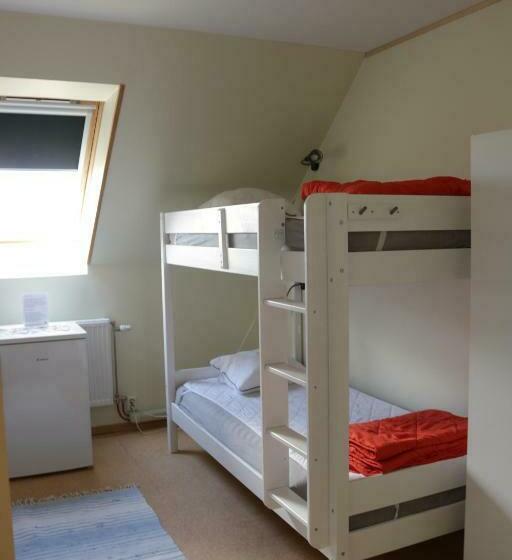 اتاق استاندارد چهار تخته, Kärraton Vandrarhem   Hostel