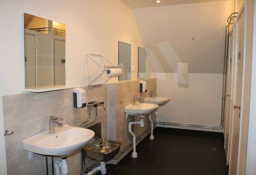 חדר סטנדרט יחיד, Kärraton Vandrarhem   Hostel