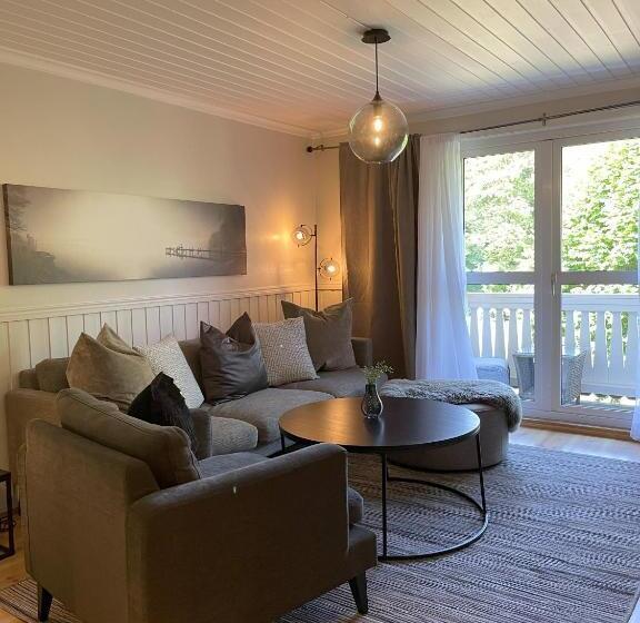 سوئیت با بالکن, Hankø Hotell & Spa