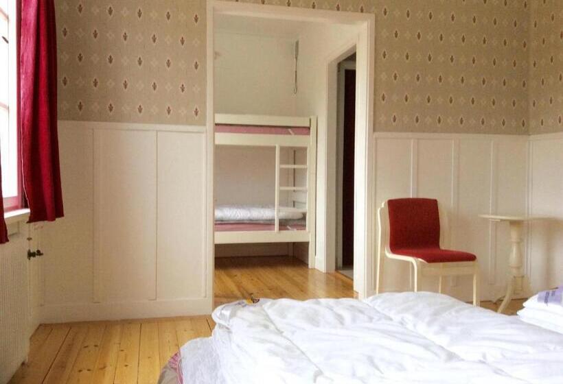 חדר משפחתי חדר אמבטיה משותף, Stf Vandrarhem Edsbyn