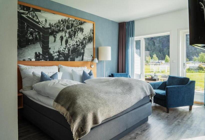 חדר סטנדרט, Valldal Fjordhotell   By Classic Norway Hotels