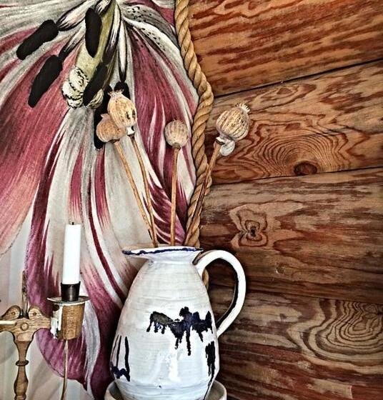 דירת חדר בסיסית, Woodstock B & B Studios