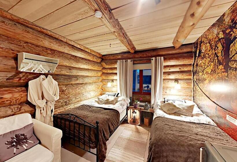 דירת חדר בסיסית, Woodstock B & B Studios