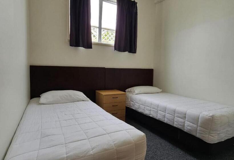 침실 2개 수피리어 아파트, 45 On Avenal Motel