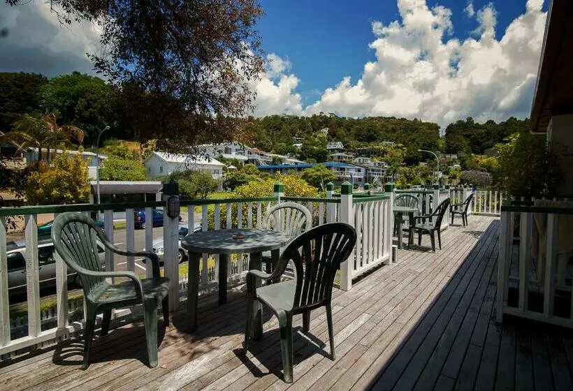 استودیوی استاندارد, Centabay Lodge And Backpackers