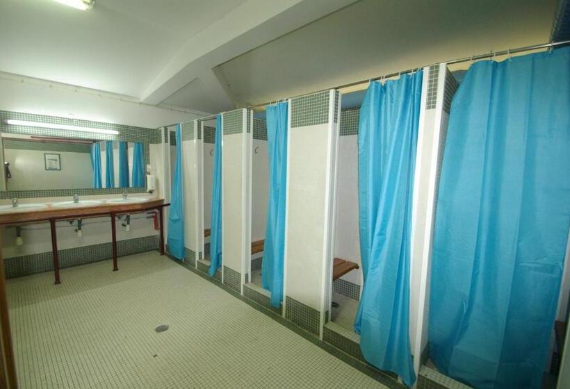 Cama en Habitación Compartida, Hi Almada  Pousada De Juventude