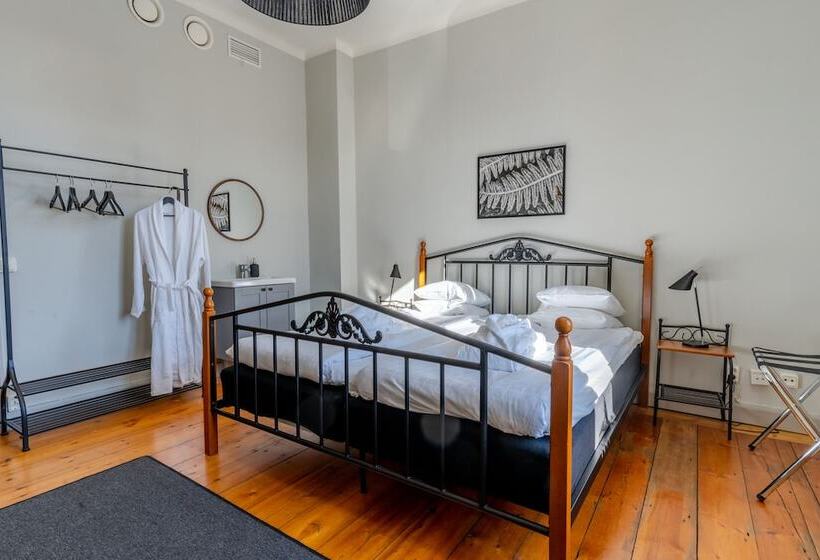 バス共有のスタンダードルーム, L Gamla Fängelset