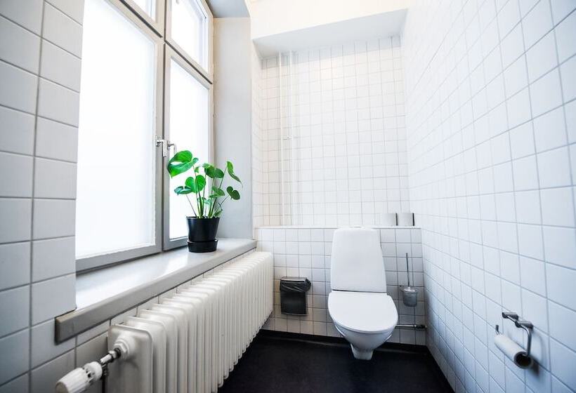 バス共有のスタンダードルーム, L Gamla Fängelset