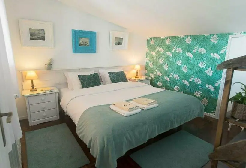 Standard-huone Jaettu Kylpyhuone, Laneez Ericeira Surf House