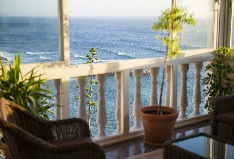 Номер Стандарт Совместная Ванная, Laneez Ericeira Surf House
