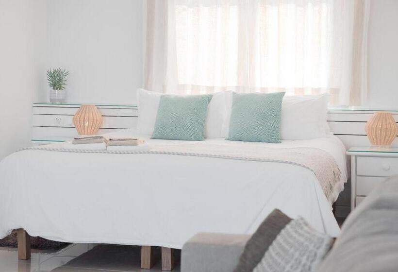 オーシャンビュースイート, Laneez Ericeira Surf House