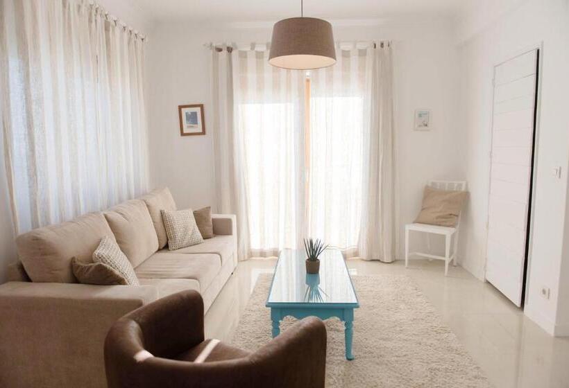 سوییت با چشم‌انداز دریا, Laneez Ericeira Surf House