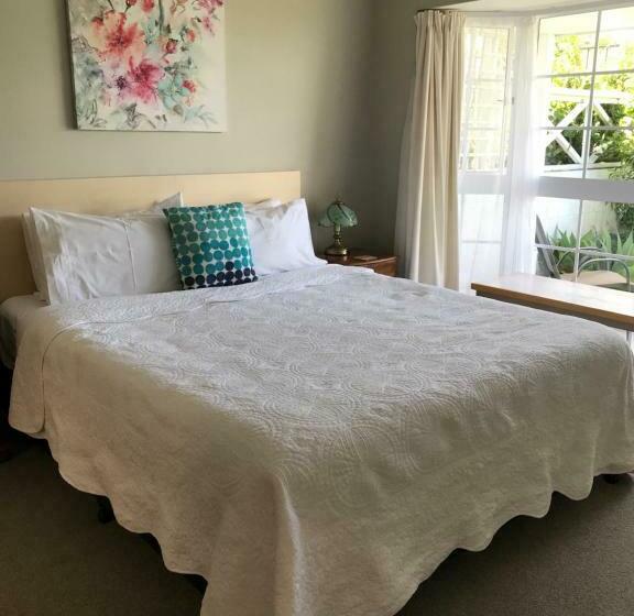 Апартаменты 1 Спальня, Ash Grove Boutique Motel