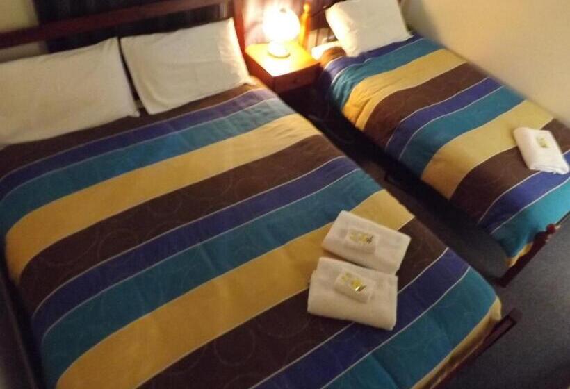 דירת חדר, Bay Road Motels