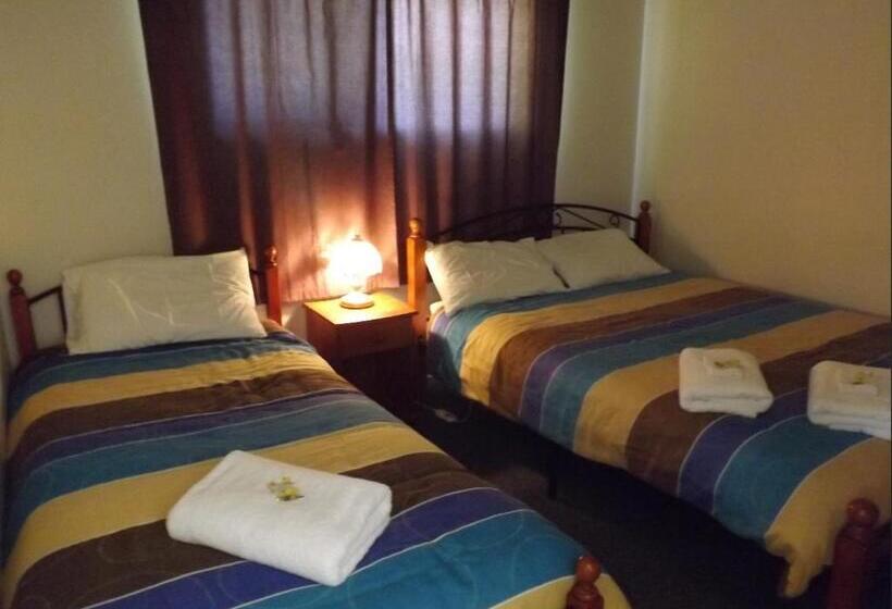 דירת שני חדרים, Bay Road Motels