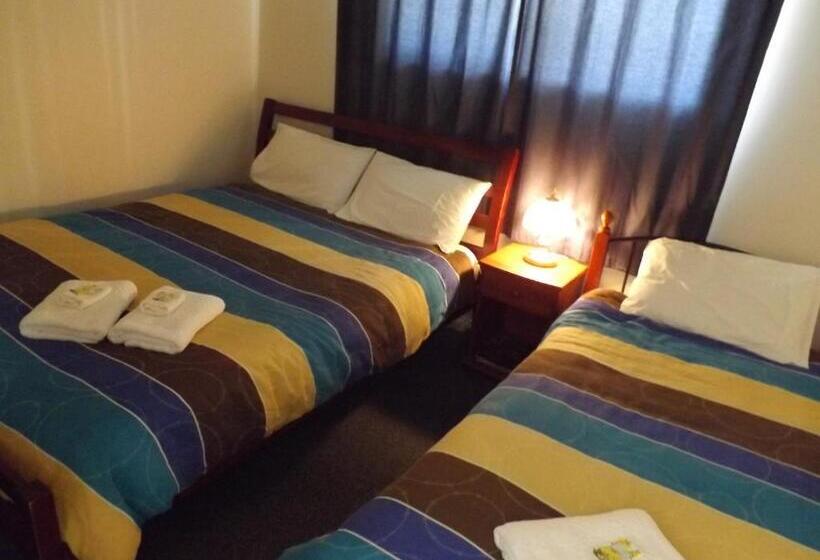 דירת שני חדרים, Bay Road Motels