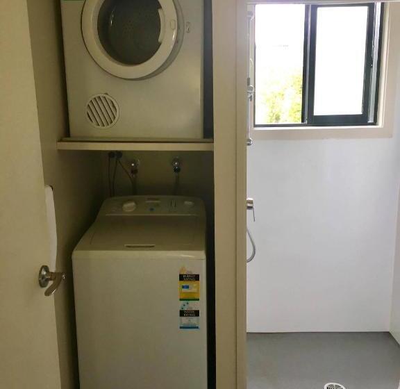 דירת שני חדרים, Bay Road Motels