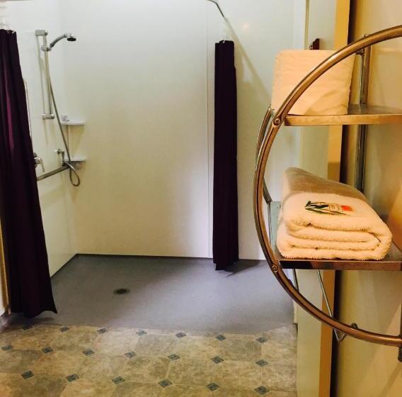 Апартаменты 1 Спальня, Bay Road Motels