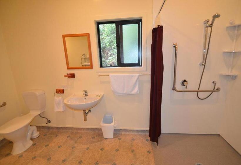 דירת שני חדרים, Bay Road Motels