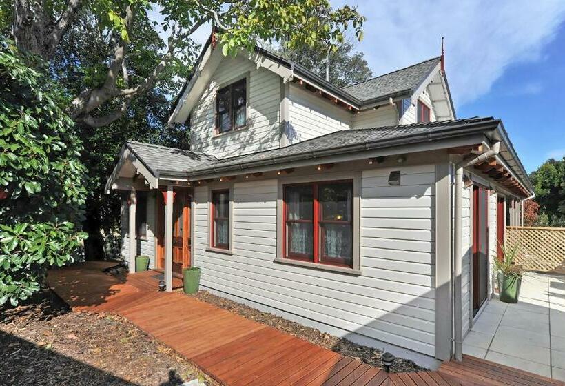 스위트, Baywick Inn Bed & Breakfast