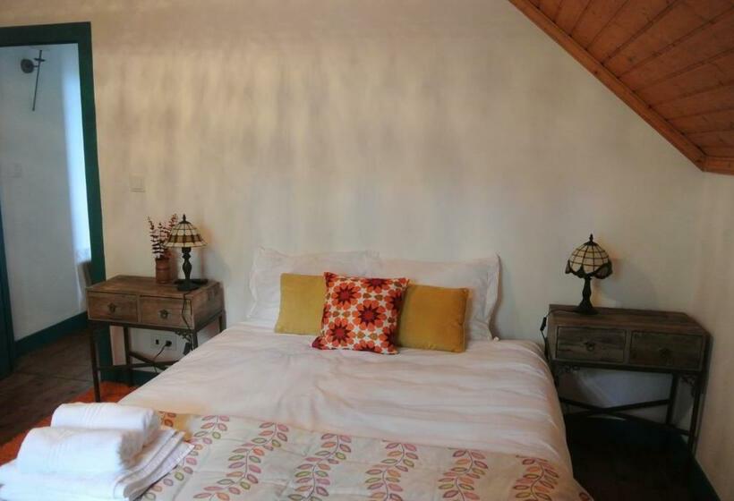 اتاق استاندارد با چشم‌انداز باغ, Guest House Villa Dos Poetas