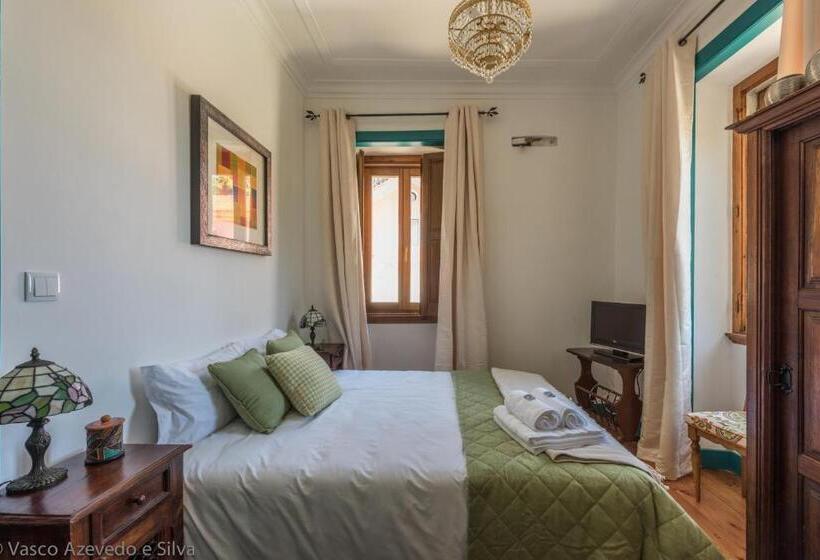 اتاق اکونومی, Guest House Villa Dos Poetas