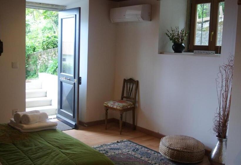 Студио Economy, Guest House Villa Dos Poetas