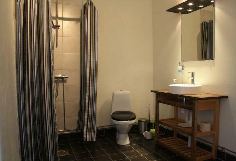 标准间, Lindelunda