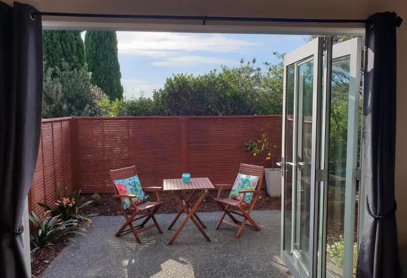 Talo 1 Makuuhuone, Te Mata Views Resort