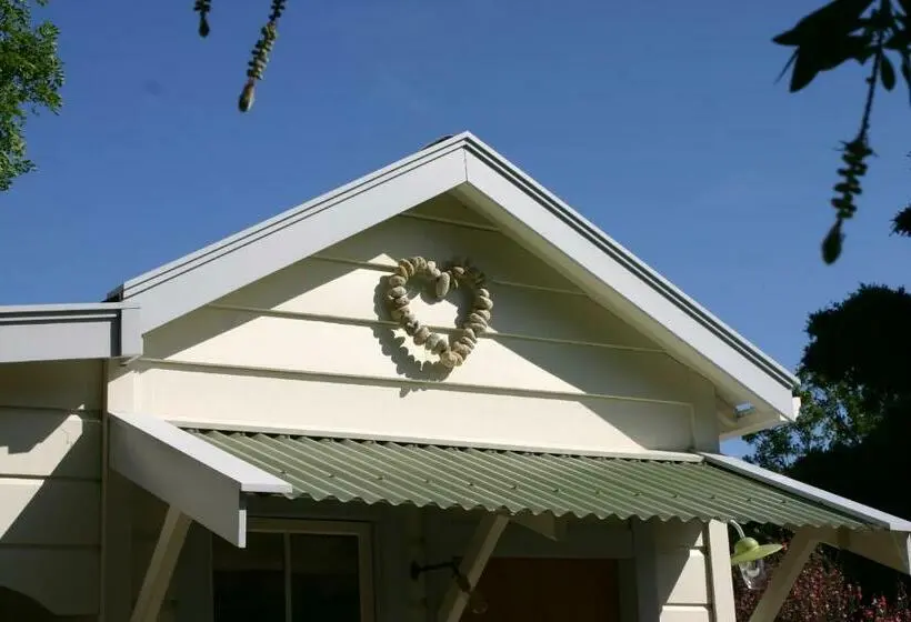 シャレー1寝室, Bluff Hill Bed & Breakfast