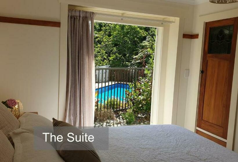 스위트, Bluff Hill Bed & Breakfast