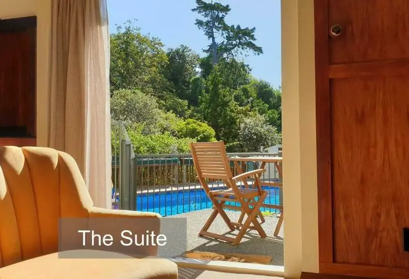 スイート, Bluff Hill Bed & Breakfast