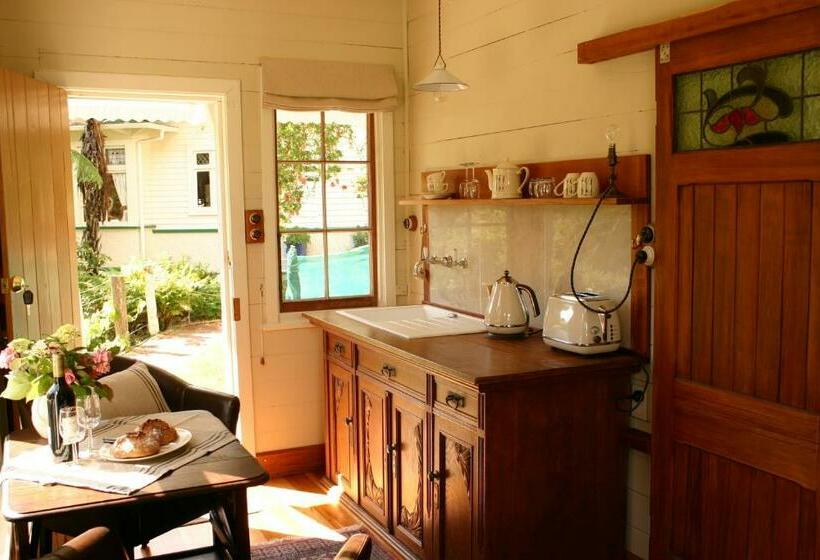 בקתת חדר, Bluff Hill Bed & Breakfast