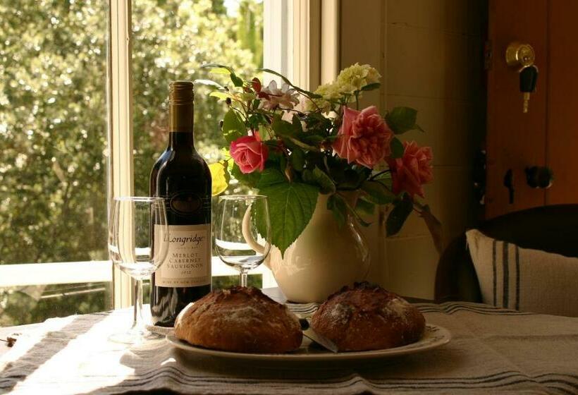 בקתת חדר, Bluff Hill Bed & Breakfast