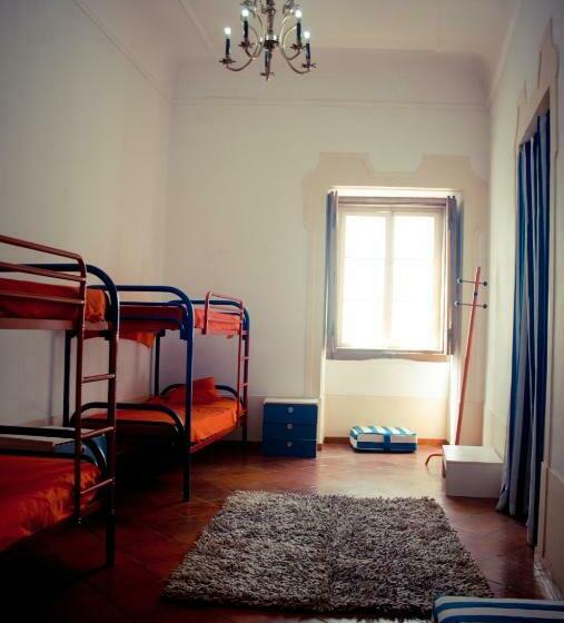 Четырехместный Номер Стандарт, Hostel Portalegre