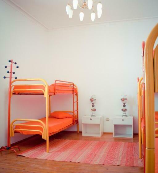 Кровать в Общей Комнате, Hostel Portalegre