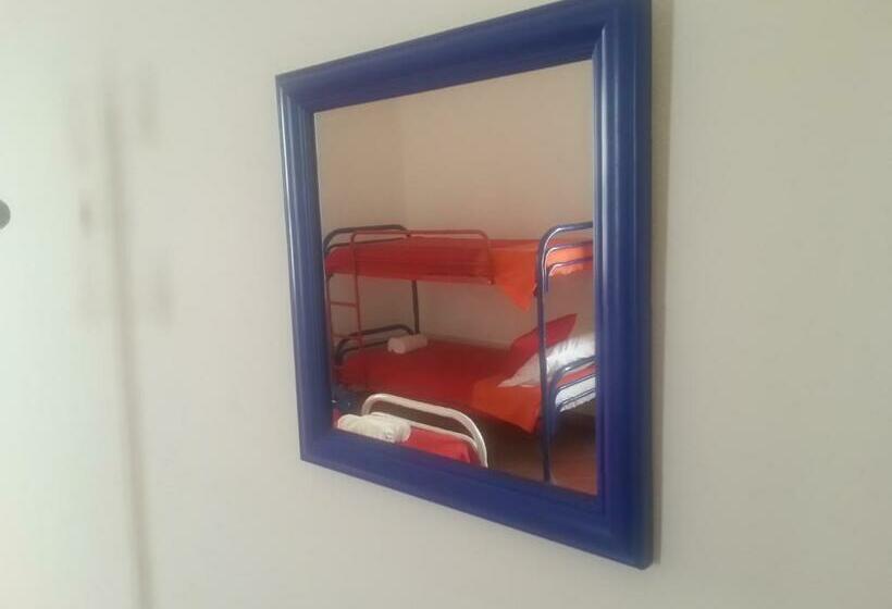 Семейный Номер, Hostel Portalegre