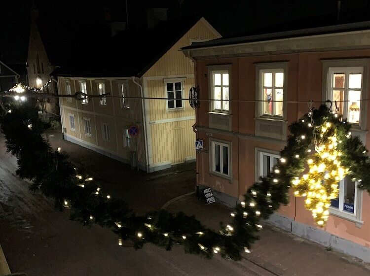 غرفة قياسية فردية, Arboga Stadshotell