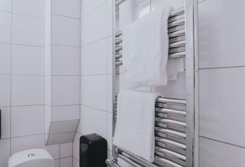 غرفة قياسية, Arboga Stadshotell