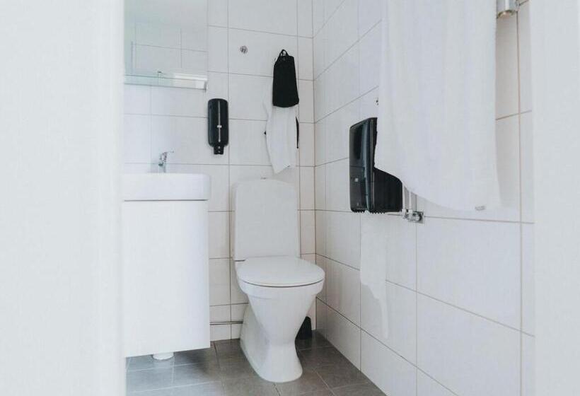 غرفة قياسية ثلاثية, Arboga Stadshotell