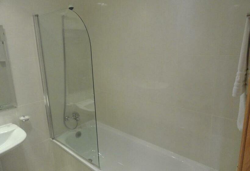 标准间, Cabeço Do Forte