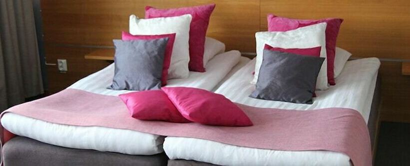 Standard Plus Værelse, Kumla