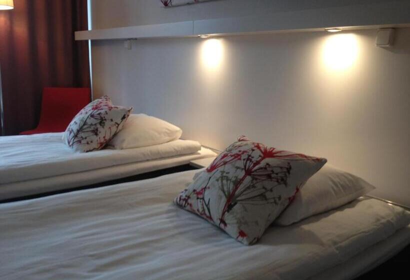 Standard Værelse, Kumla