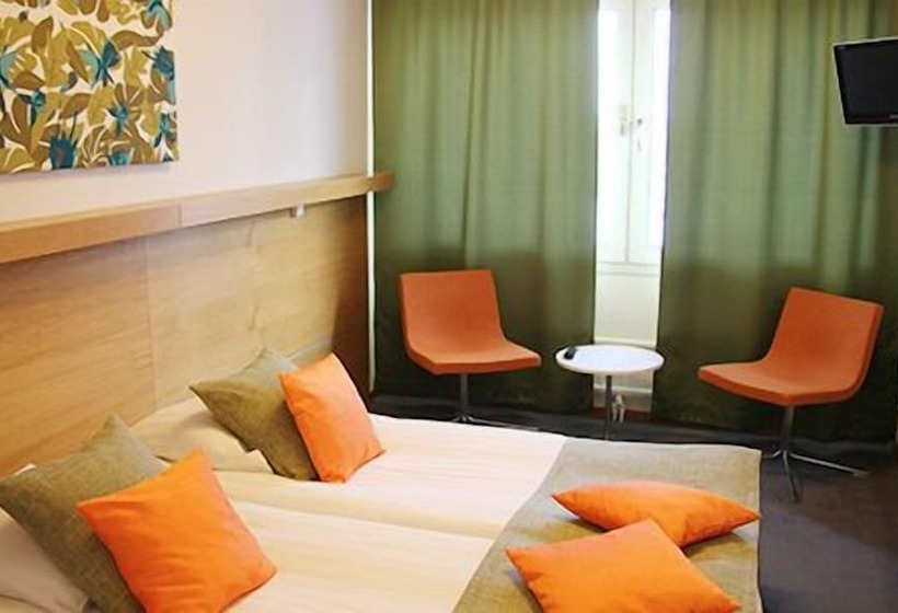 Standard Plus Værelse, Kumla