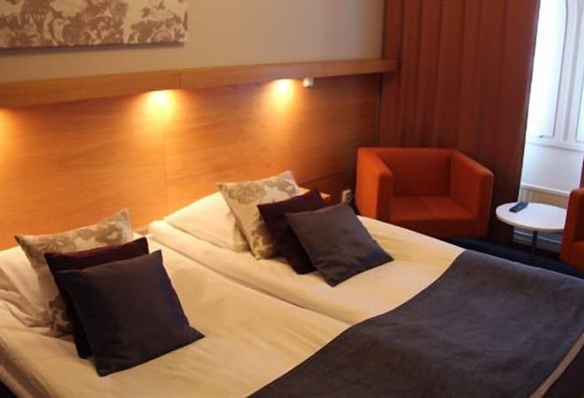 Standard Plus Værelse, Kumla