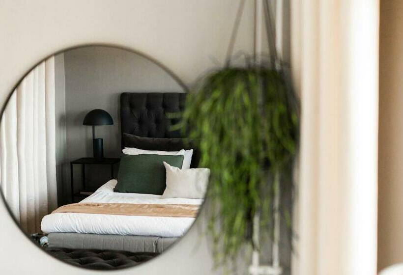 Номер Стандарт, L Bogesund