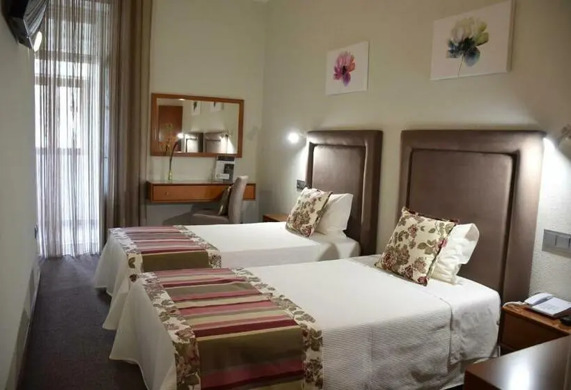 اتاق استاندارد, Lusitana