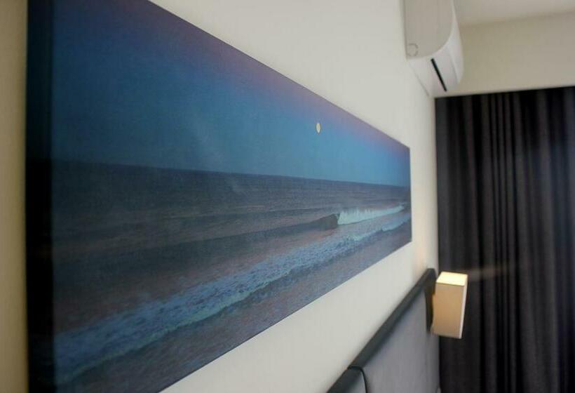 חדר סטנדרט, M