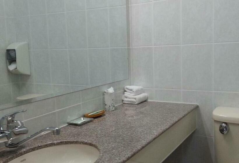 חדר סטנדרט, Riddiford